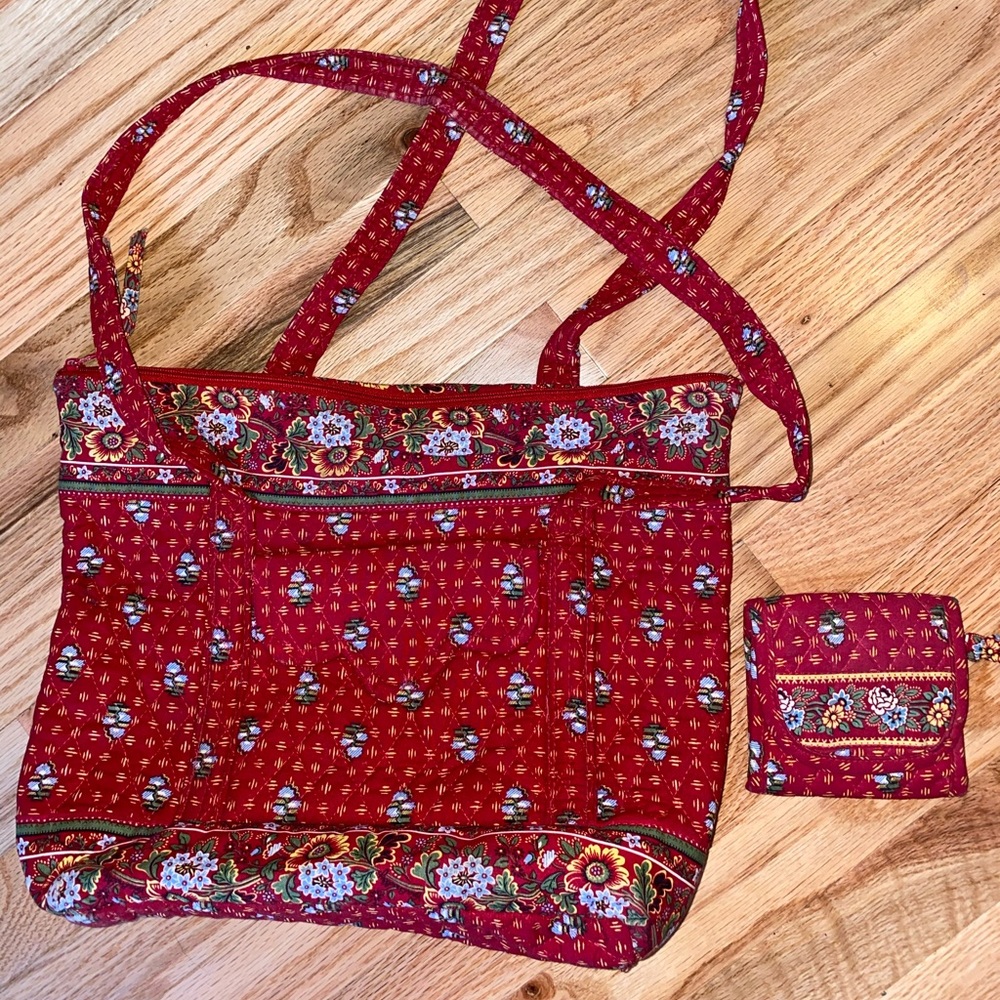 Vera Bradley Provincial Red Villager Tote ~ EUC